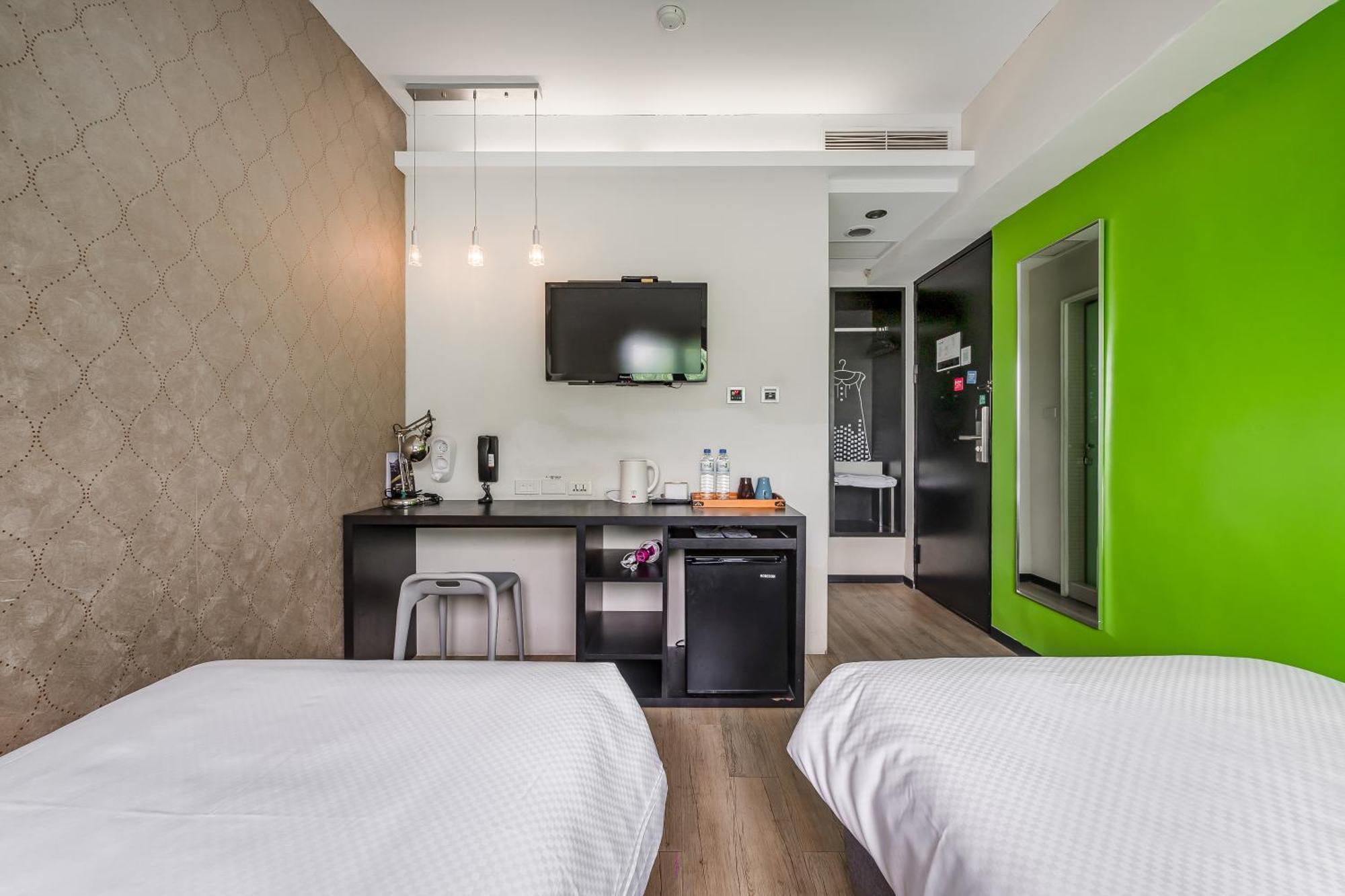 Check Inn Express Kaohsiung Love River Εξωτερικό φωτογραφία